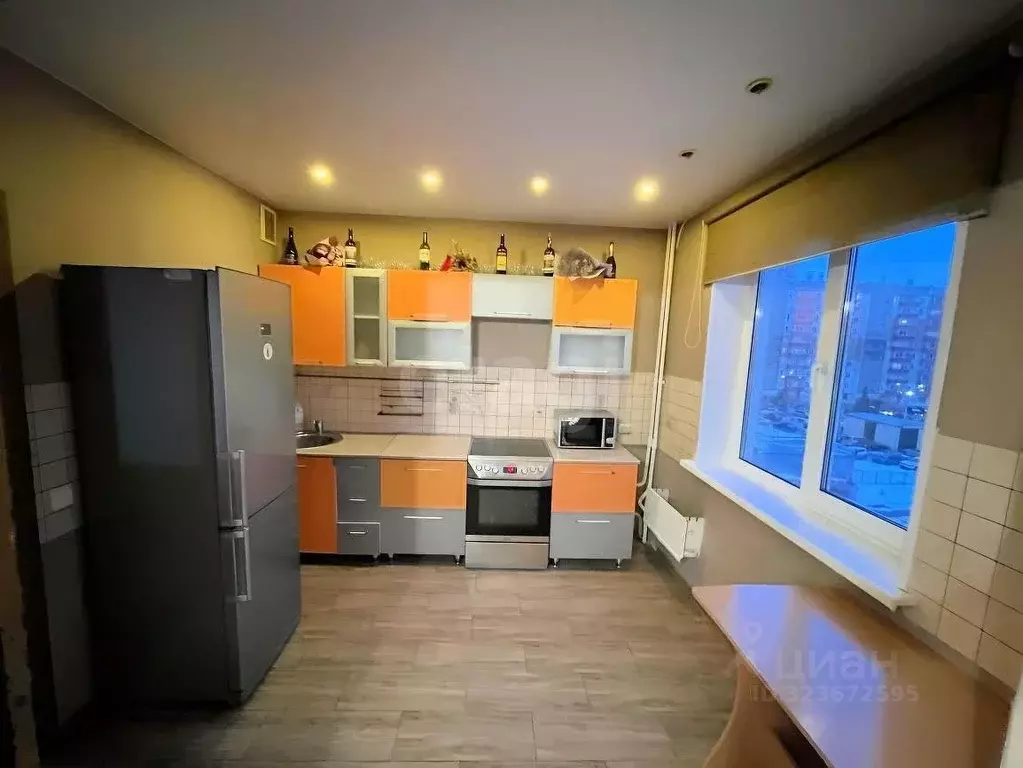 2-к кв. Красноярский край, Красноярск ул. Молокова, 58 (54.0 м) - Фото 1