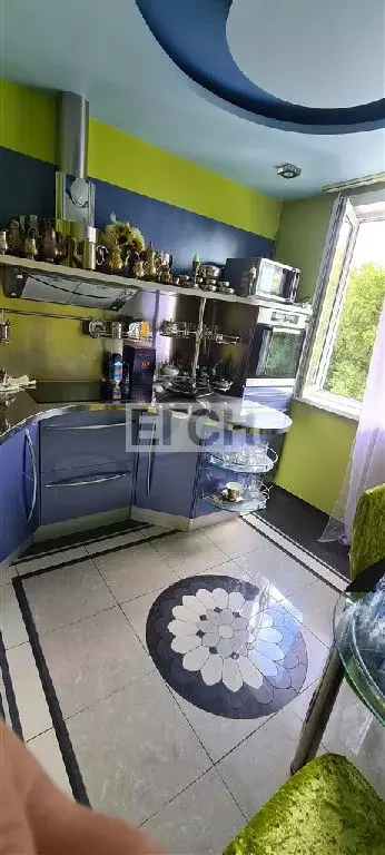 Продается 2-комнатная квартира - Фото 1