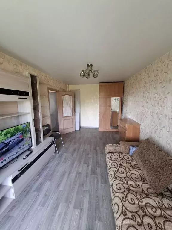 2-к. квартира, 43 м, 5/5 эт. - Фото 1