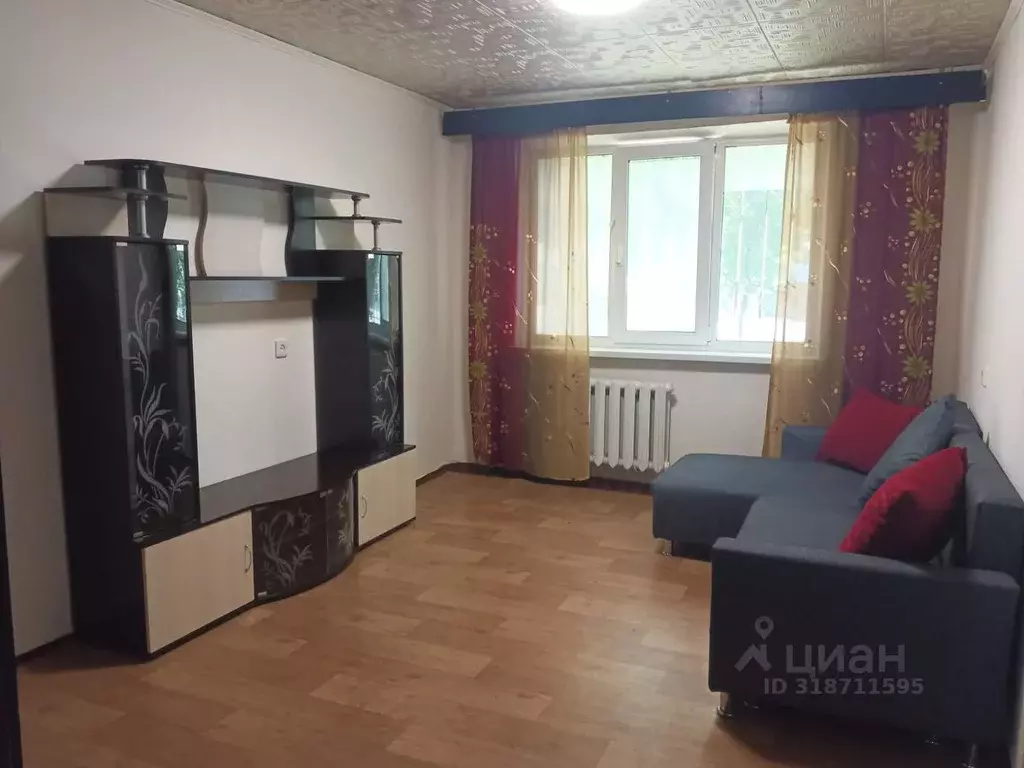 2-к кв. Свердловская область, Екатеринбург ул. Куйбышева, 115 (59.0 м) - Фото 0