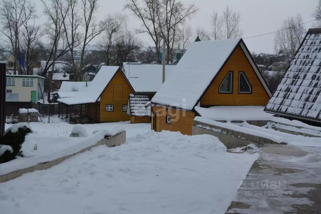 Дом в Башкортостан, Стерлибашевский сельсовет, с. Стерлибашево ул. ... - Фото 1