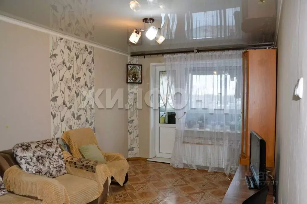 3-к кв. Хакасия, Абакан ул. Щетинкина, 71 (61.5 м) - Фото 1