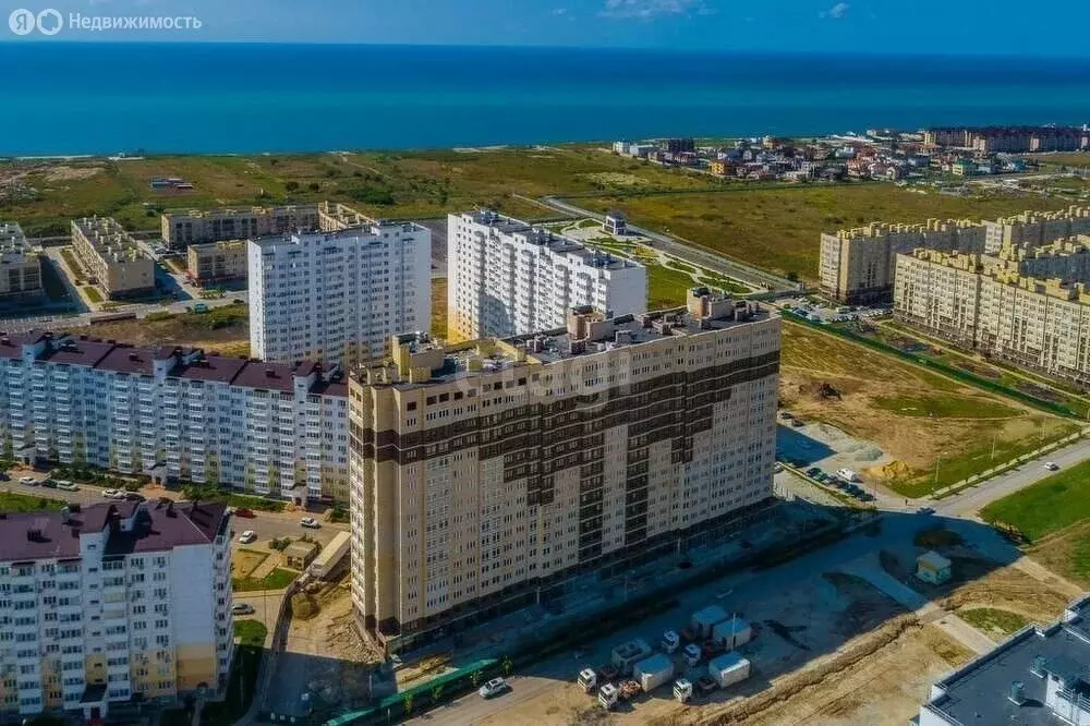 2-комнатная квартира: Анапа, улица Адмирала Пустошкина, 12к3 (65 м) - Фото 1