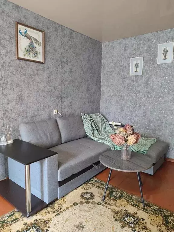 2-к кв. Псковская область, Псков Народная ул., 39 (42.0 м) - Фото 0