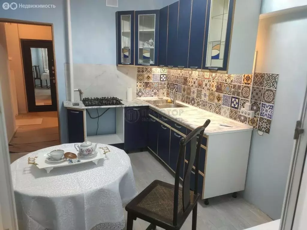 1-комнатная квартира: Москва, улица Маршала Бирюзова, 40 (36.4 м) - Фото 2