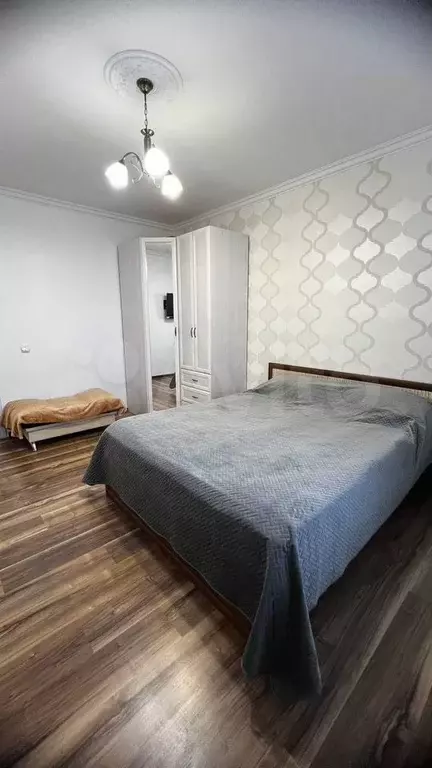 2-к. квартира, 59 м, 1/4 эт. - Фото 1