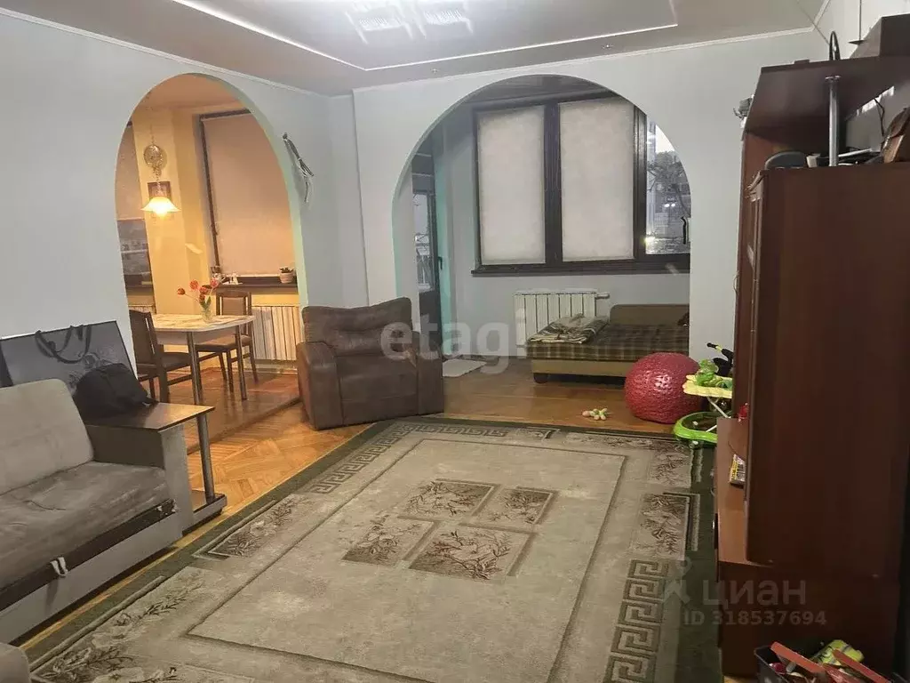 4-к кв. Краснодарский край, Новороссийск ул. Победы, 16 (129.7 м) - Фото 0
