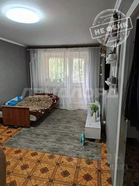 2-к кв. Ростовская область, Новочеркасск ул. Макаренко, 10 (42.23 м) - Фото 0
