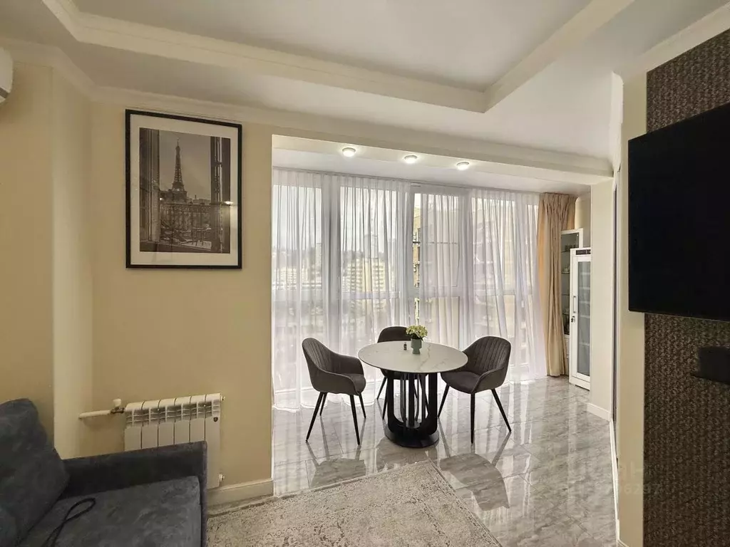 1-к кв. Краснодарский край, Сочи Центральный мкр, ул. Роз, 36 (33.2 м) - Фото 1