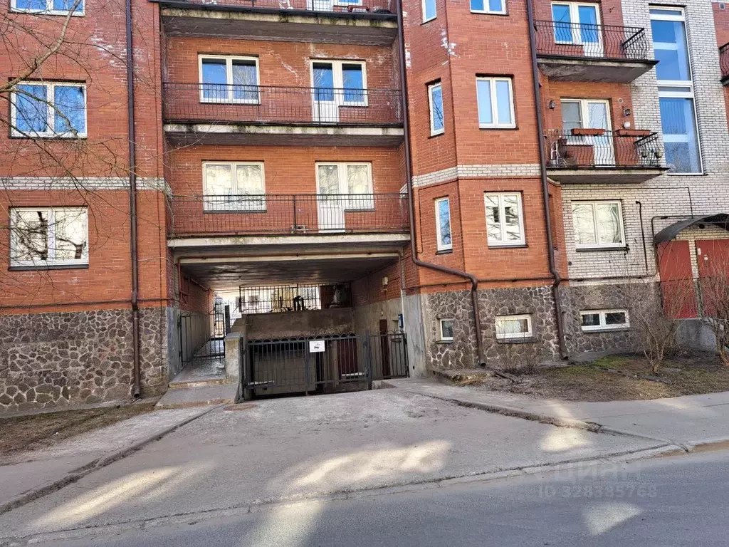 Гараж в Санкт-Петербург, Санкт-Петербург, Павловск Медвежий пер., 7 ... - Фото 1