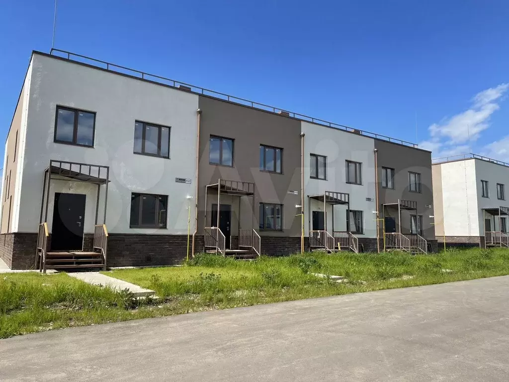 Таунхаус 100 м на участке 1,5 сот. - Фото 1