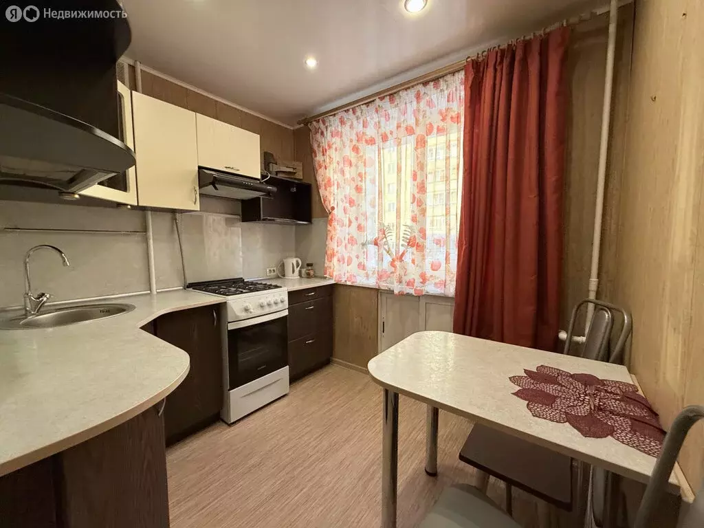 3-комнатная квартира: Киров, улица Молодой Гвардии, 74 (52 м) - Фото 2