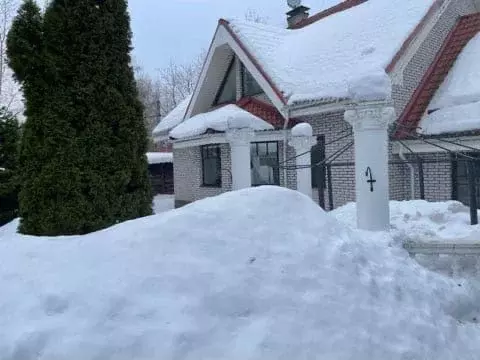 Коттедж в Санкт-Петербург пос. Парголово, Березовая аллея (350 м) - Фото 0