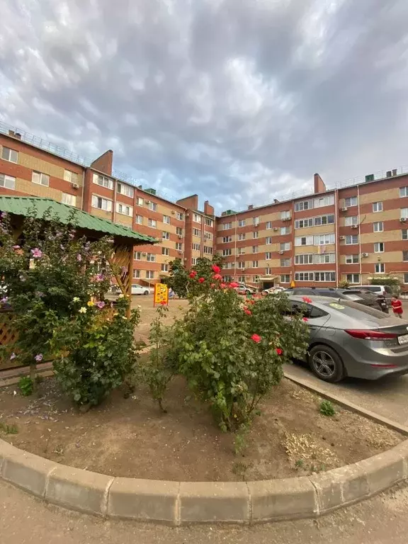 1-к кв. Краснодарский край, Ейск ул. Казачья, 2Г (42.0 м) - Фото 0