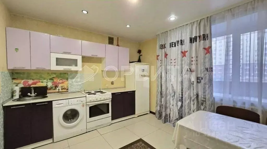 2-к кв. Тюменская область, Тюмень ул. Восстания, 19к3 (58.0 м) - Фото 1