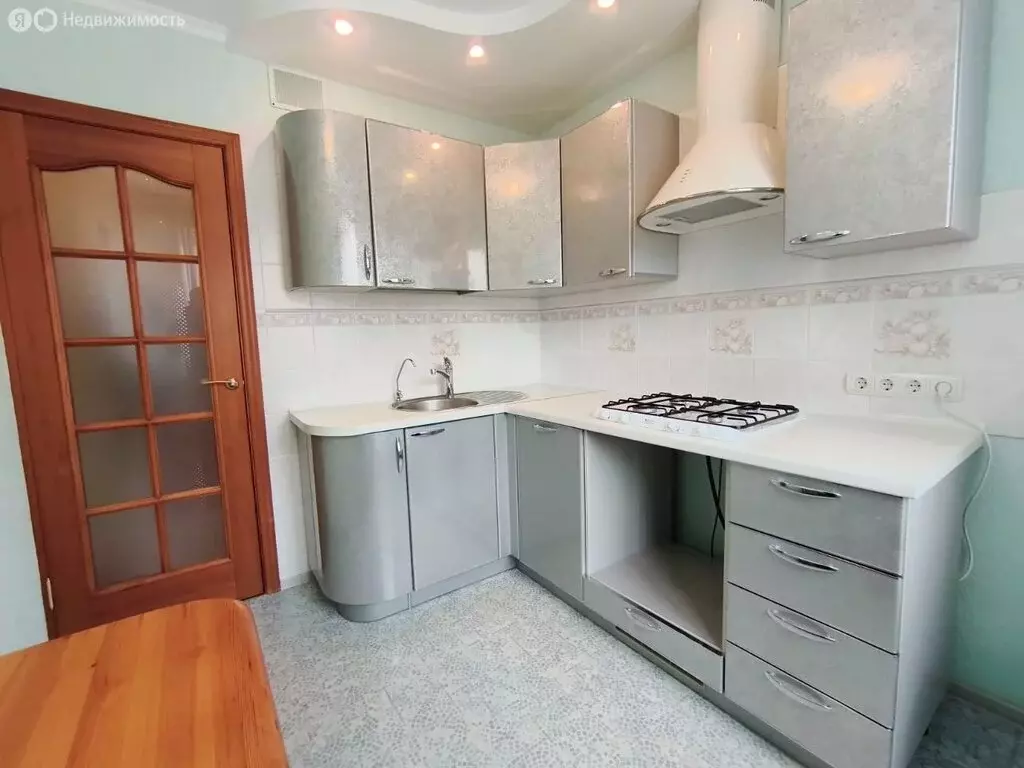 3-комнатная квартира: Таганрог, улица Сергея Шило, 200-1 (60 м) - Фото 1