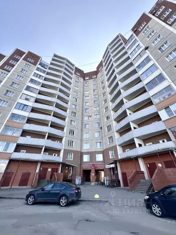 4-к кв. Ленинградская область, Гатчина ул. Рощинская, 1А (96.0 м) - Фото 0