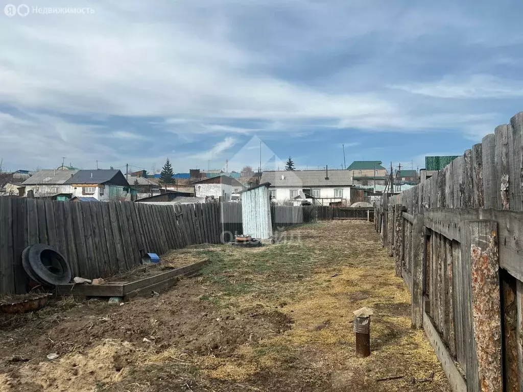 Дом в село Нижний Саянтуй, Школьная улица, 23 (47 м) - Фото 1