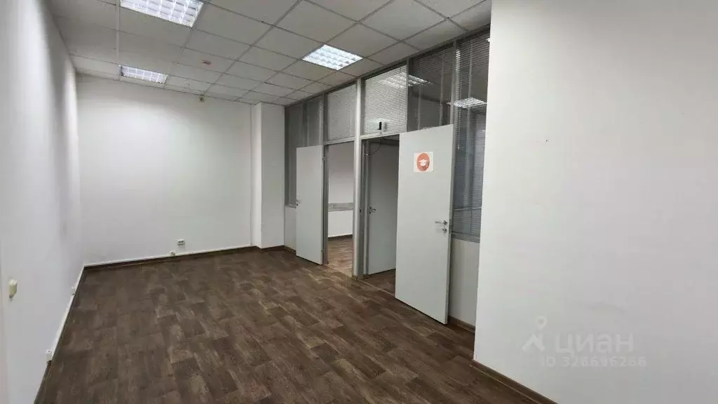 Офис в Краснодарский край, Краснодар Центральный мкр, ул. Коммунаров, ... - Фото 2