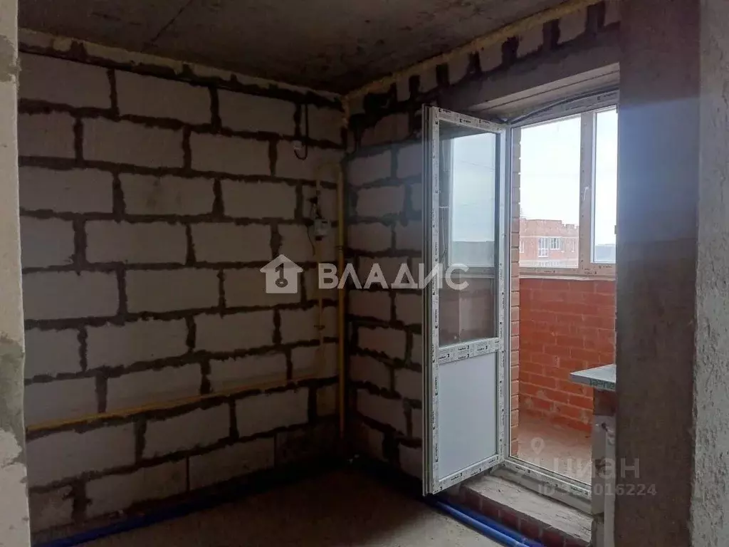 1-к кв. Калужская область, Калуга Азаровская ул., 40к4 (34.7 м) - Фото 2