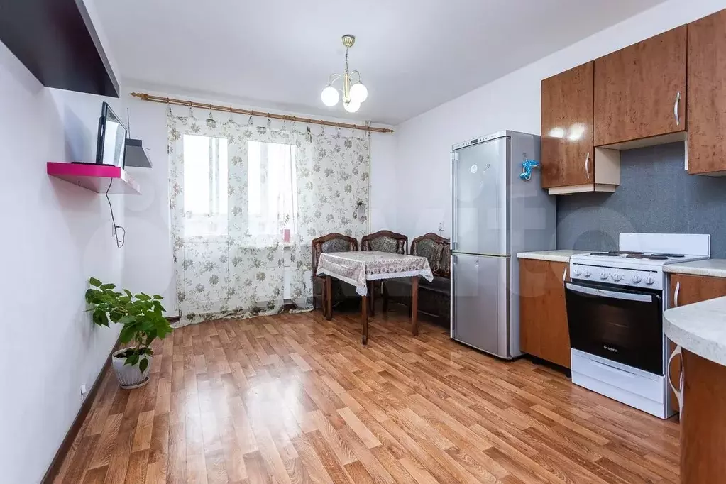 2-к. квартира, 78 м, 7/16 эт. - Фото 1
