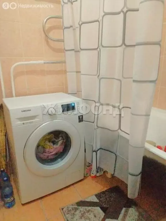 4-комнатная квартира: Кызыл, улица Дружбы, 1А (91 м) - Фото 0