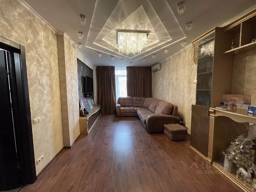 2-к кв. Московская область, Щелково Комсомольская ул., 8Б (67.0 м) - Фото 1