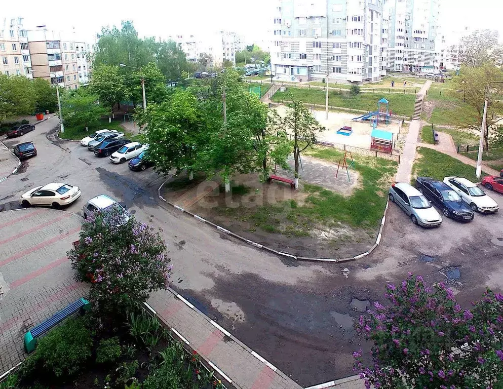 4-к кв. Белгородская область, Белгород 10-й мкр, ул. 60 лет Октября, 8 ... - Фото 1