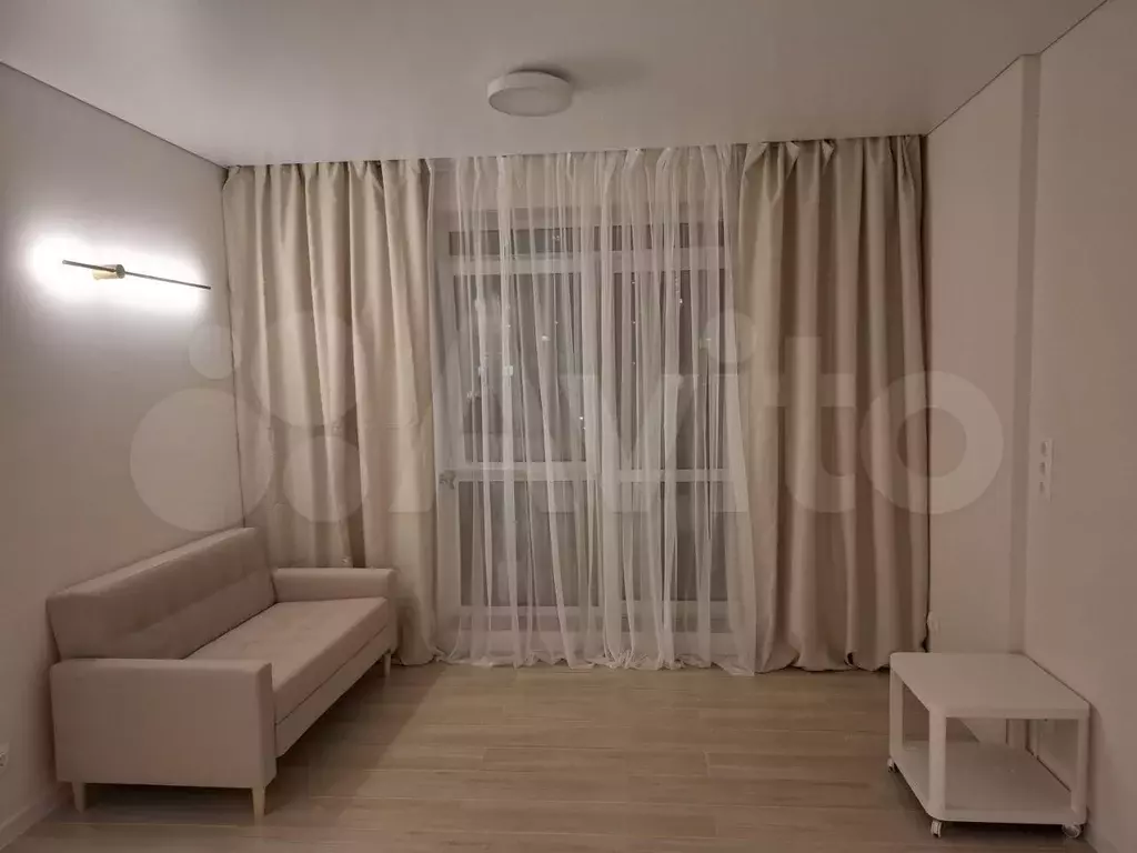 1-к. квартира, 40 м, 7/25 эт. - Фото 1