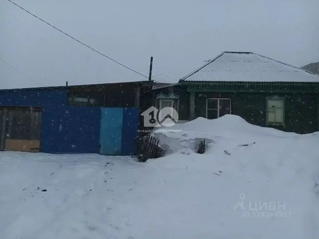 Дом в Кемеровская область, Тайга Октябрьская ул., 56 (70 м) - Фото 1