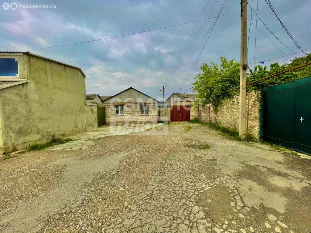 Дом в Буйнакск, улица А. Шамхалова, 1 (75 м) - Фото 0