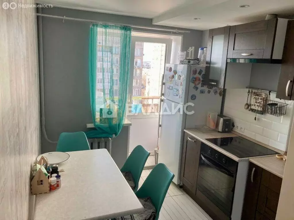 3-комнатная квартира: Волгоград, улица Пархоменко, 33 (67.3 м) - Фото 0