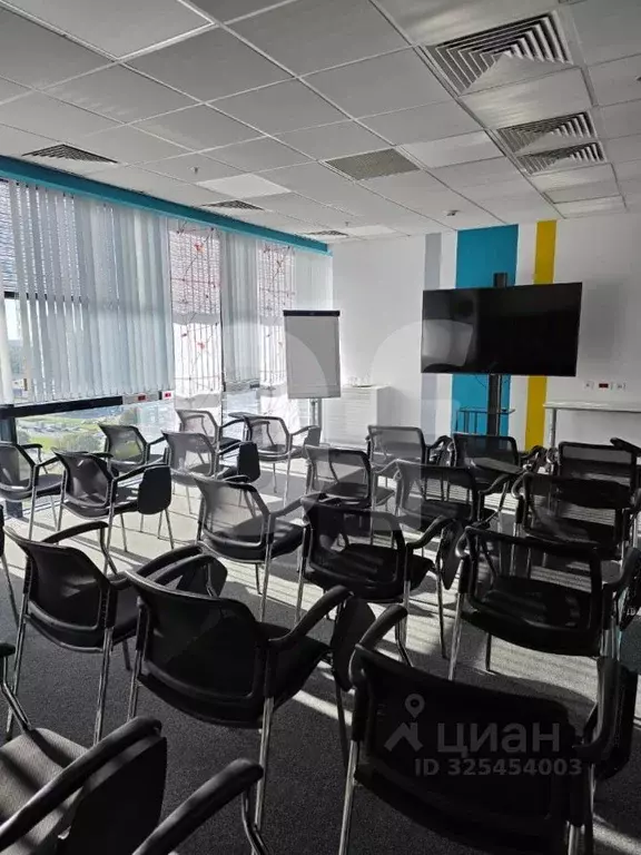 Офис в Московская область, Химки Ленинградская ул., вл39с5 (1901 м) - Фото 1