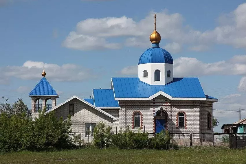 Участок в Челябинская область, Верхнеуральский район, пос. Краснинский ... - Фото 0