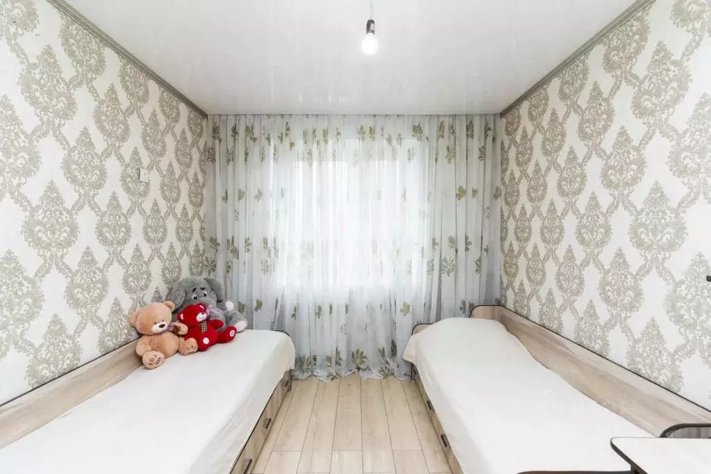 3-к кв. Тюменская область, Тюмень ул. Михаила Сперанского, 19 (73.0 м) - Фото 0