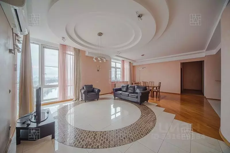 6-к кв. Москва Авиационная ул., 79 (220.0 м) - Фото 1