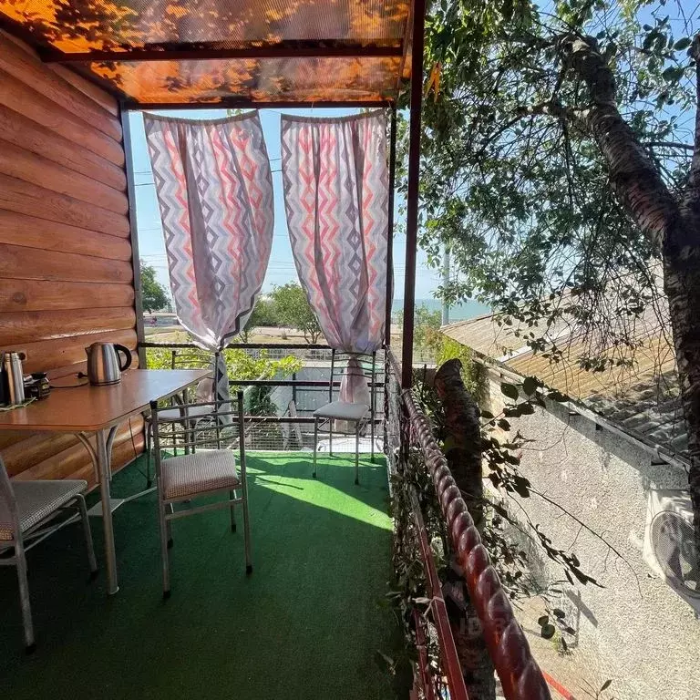 Дом в Краснодарский край, Ейск ул. Шмидта, 65 (25 м) - Фото 1