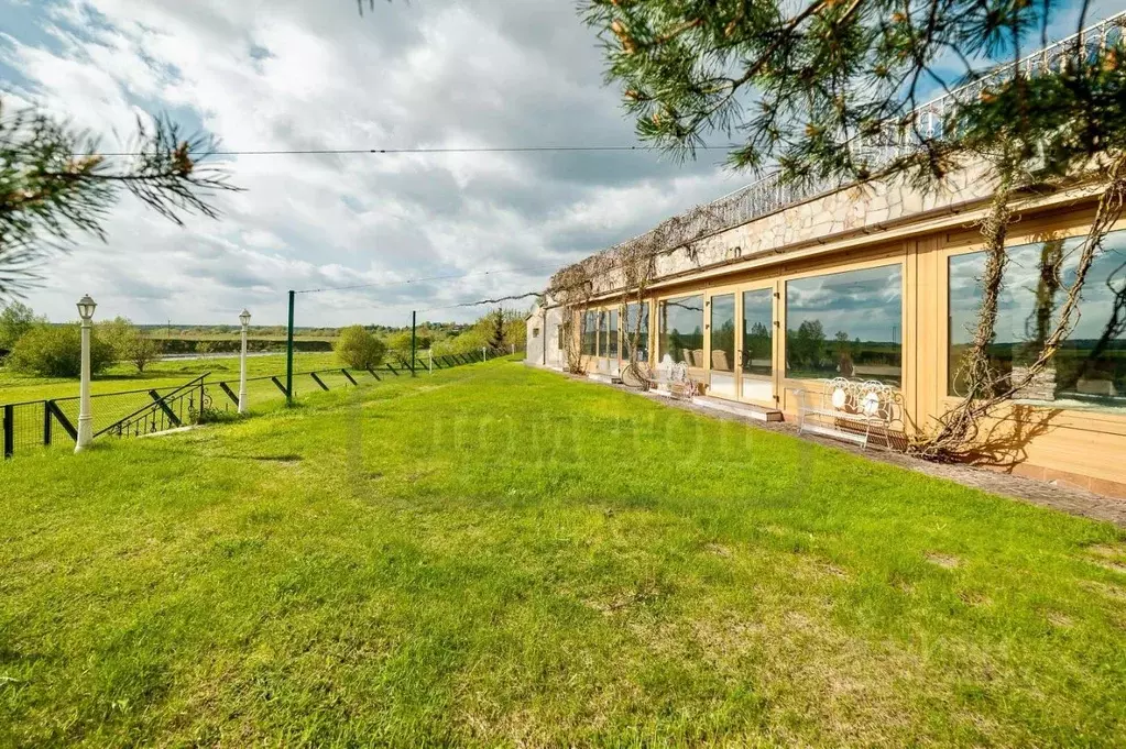 Дом в Московская область, Одинцовский городской округ, с. Иславское  ... - Фото 2