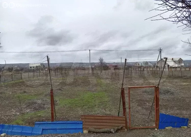 Участок в Белая Калитва, 1-я улица Чехова (12 м) - Фото 0