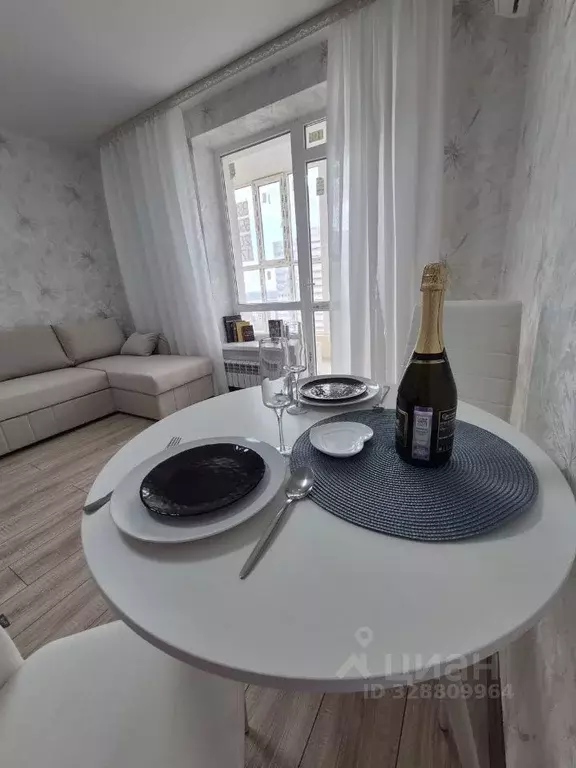 Студия Ростовская область, Ростов-на-Дону Заводская ул., 35 (27.0 м) - Фото 1