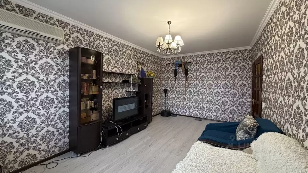 3-к кв. Астраханская область, Астрахань ул. Джона Рида, 29 (70.9 м) - Фото 2