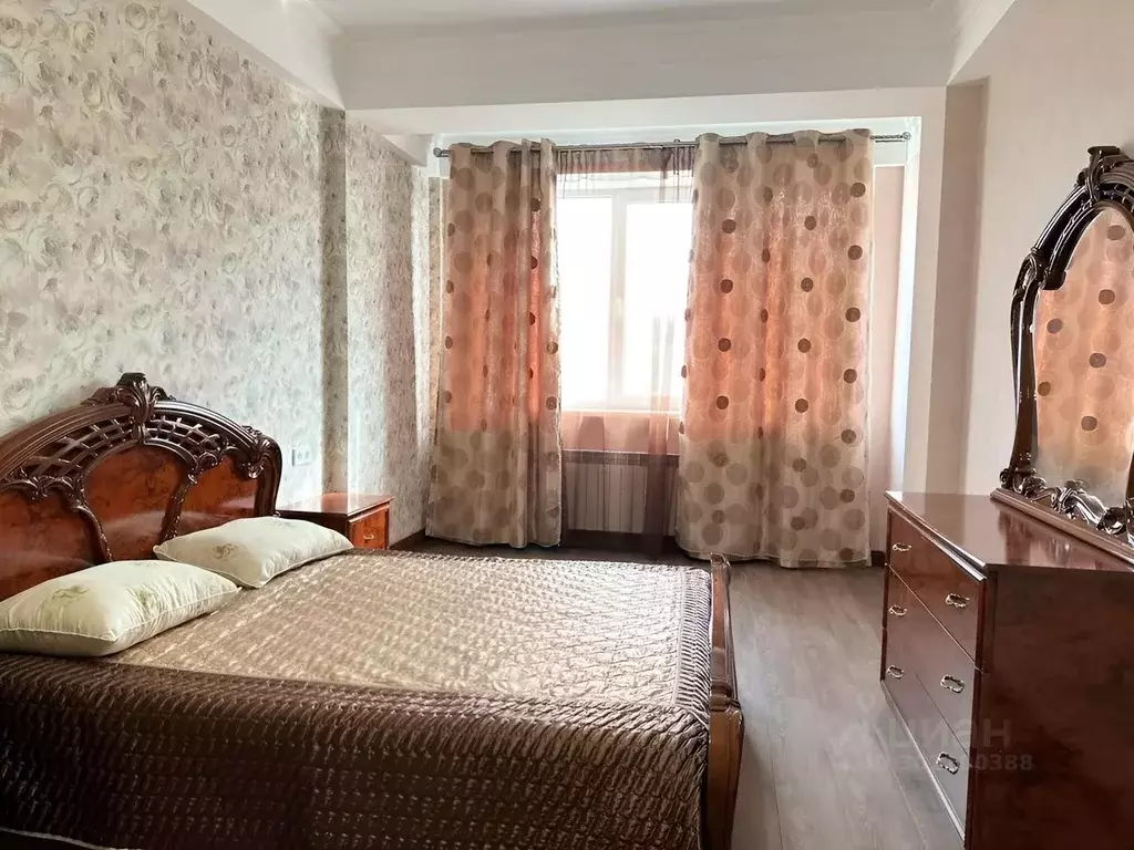 2-к кв. Дагестан, Каспийск просп. М. Омарова, 7 (86.0 м) - Фото 0