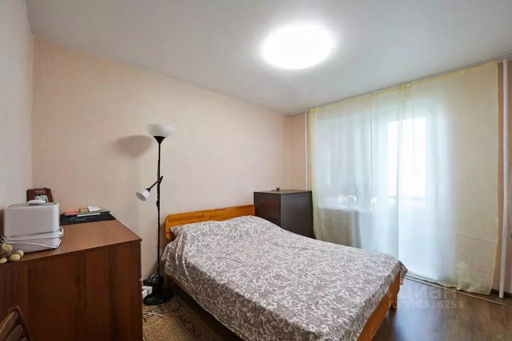 2-к кв. Челябинская область, Челябинск ул. Комарова, 112 (47.1 м) - Фото 0