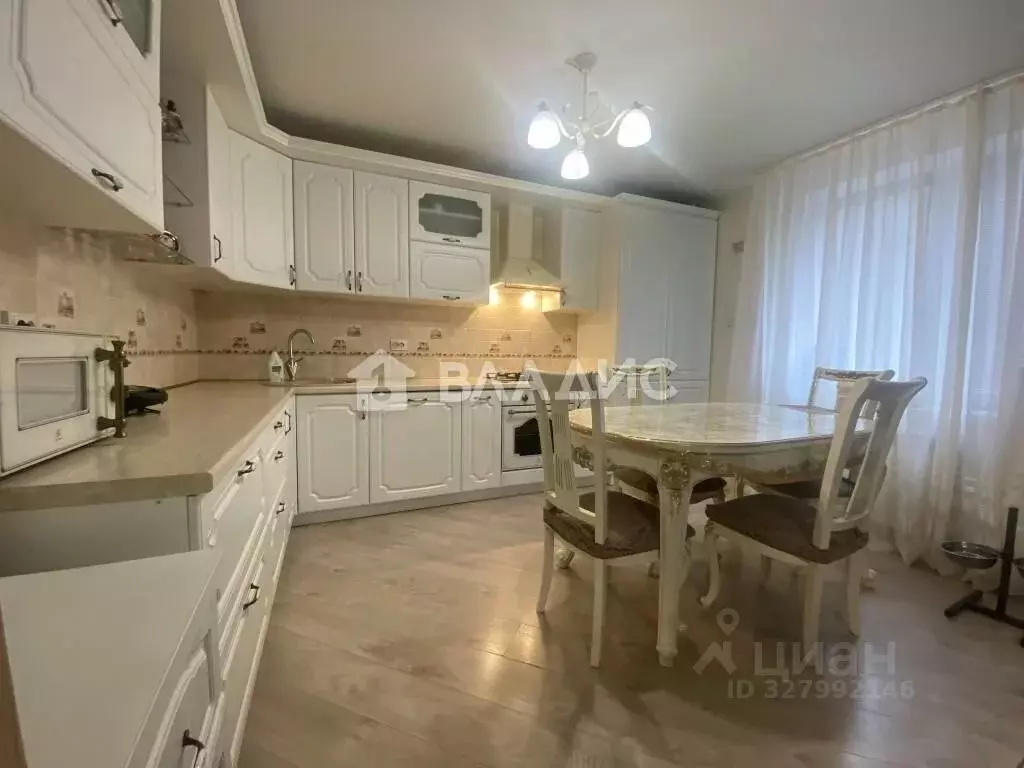 3-к кв. Калужская область, Калуга ул. Георгия Амелина, 31 (69.5 м) - Фото 2