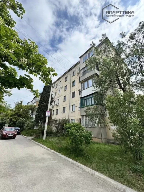 3-к кв. Севастополь ул. Репина, 32 (50.9 м) - Фото 0