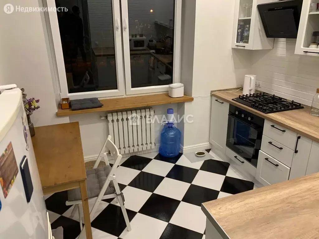 2-комнатная квартира: Калининград, улица Космонавта Пацаева, 15 (55 м) - Фото 1