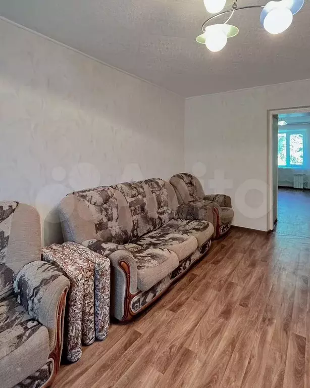 2-к. квартира, 48 м, 1/5 эт. - Фото 0