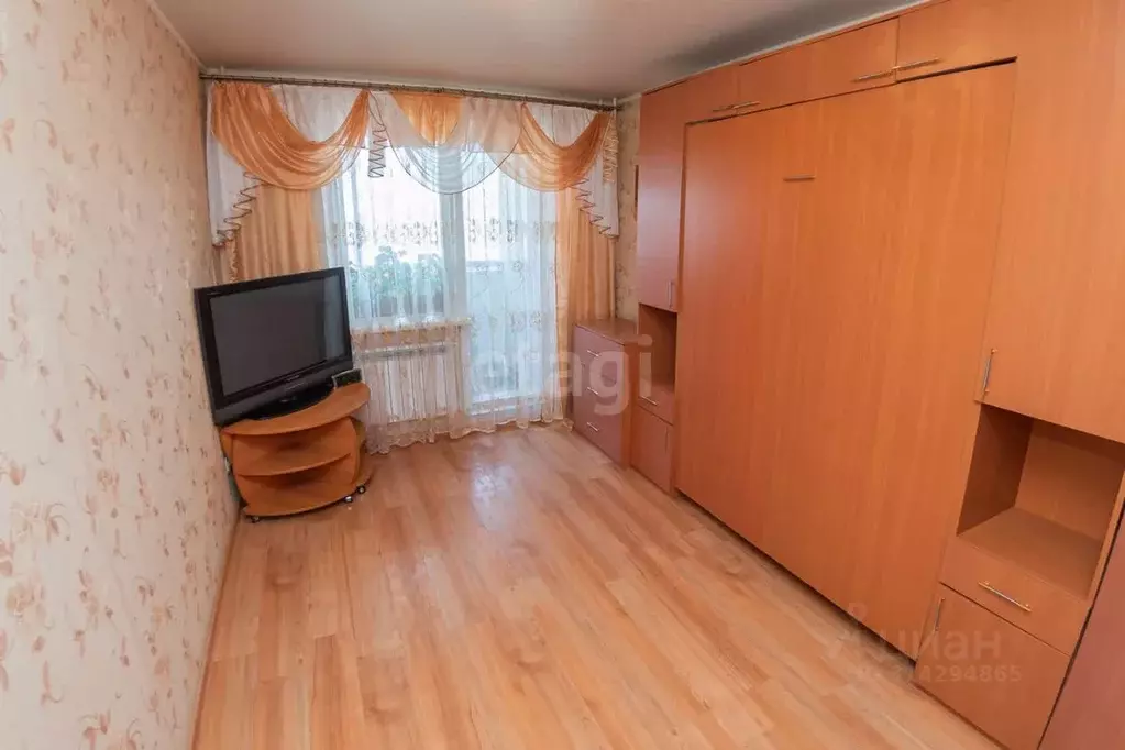 3-к кв. Приморский край, Владивосток ул. Надибаидзе, 1 (66.5 м) - Фото 0