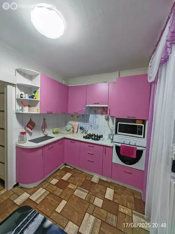 3-комнатная квартира: Новочебоксарск, улица Винокурова, 74 (67 м) - Фото 0