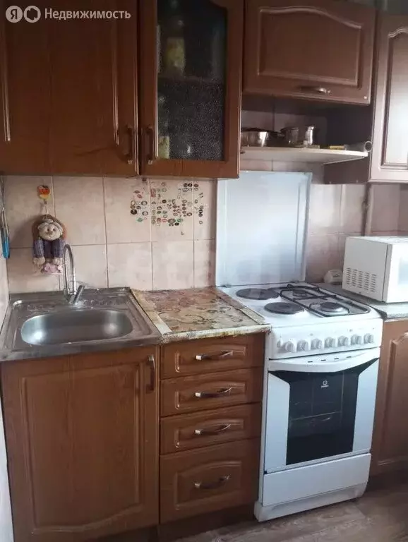 3-комнатная квартира: Черногорск, Советская улица, 96 (62.4 м) - Фото 1